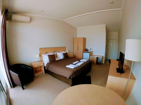 Highway One Motel - Northern Rivers Accommodation 11