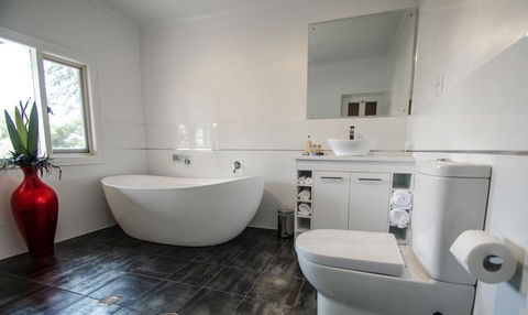 Pirathon Country Estate - Northern Rivers Accommodation 12