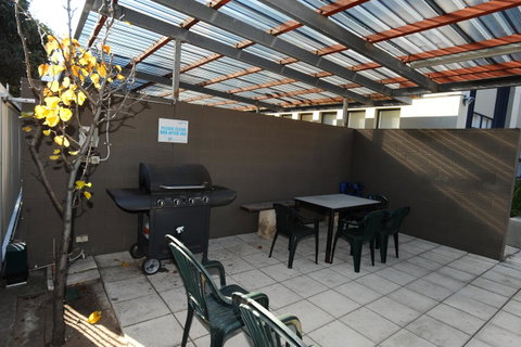 Glenelg Holiday Apartments-Ellis - Northern Rivers Accommodation 2
