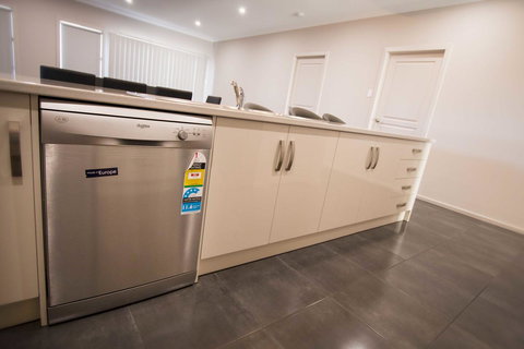 Serene Shores - Northern Rivers Accommodation 5