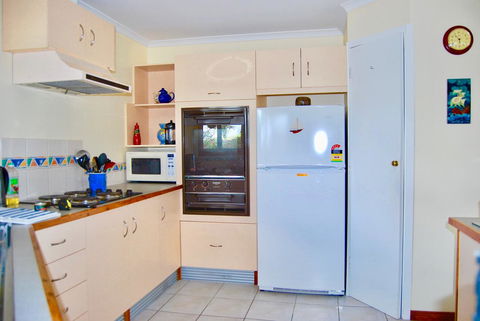 Annie\'s Balquhidder Cottage - Northern Rivers Accommodation 5