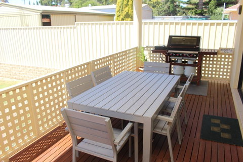The Lighthouse - Beachfront Accommodation - Northern Rivers Accommodation 3