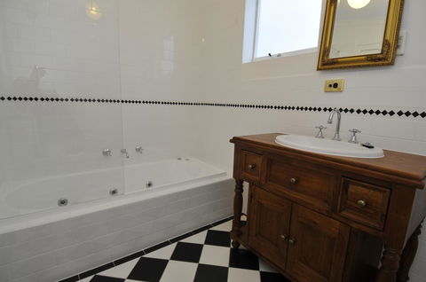 Peppermint Farm Cottage - Northern Rivers Accommodation 5