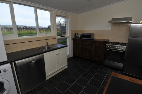 Peppermint Farm Cottage - Northern Rivers Accommodation 6
