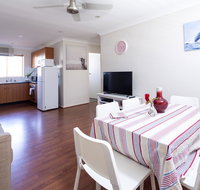 Aurora Holiday Apartment West Beach - Northern Rivers Accommodation