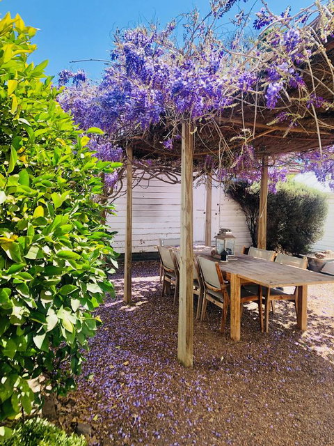Belmore Cottage - Northern Rivers Accommodation 9
