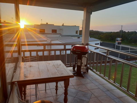 Rocks Retreat House With Sea Views - Northern Rivers Accommodation 13