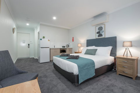 Jurien Bay Motel Apartments - Northern Rivers Accommodation 9