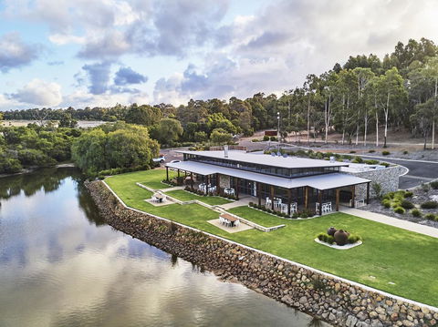 Eight Willows Retreat - Northern Rivers Accommodation 28