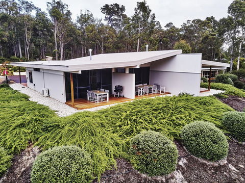 Eight Willows Retreat - Northern Rivers Accommodation 24