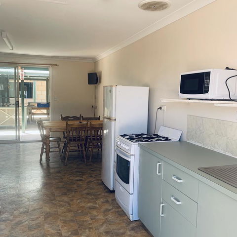 Bay Lodge - Northern Rivers Accommodation 28