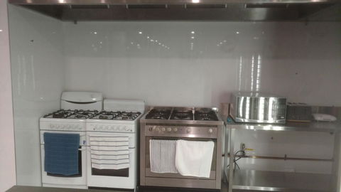 Perth City Backpackers Hostel - Note - Valid Passport Required To Check In - Northern Rivers Accommodation 10