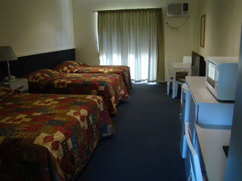 Dunsborough Central Motel - Northern Rivers Accommodation 12