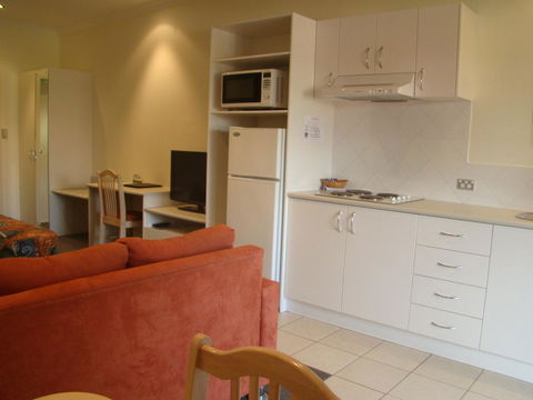 Dunsborough Central Motel - Northern Rivers Accommodation 32