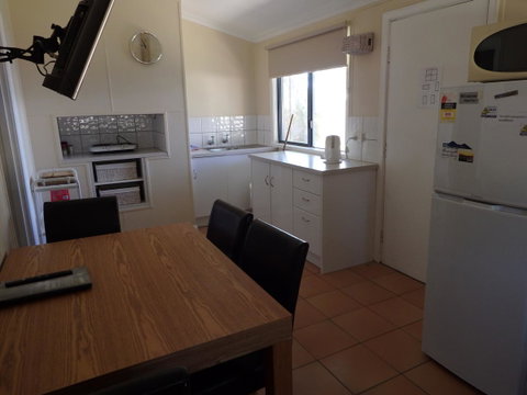 Lazy Lobster Holiday Units & Chalets - Northern Rivers Accommodation 6