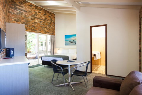 Leisure Inn Hotel Rockingham - Northern Rivers Accommodation 2