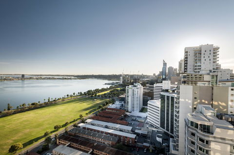 Pan Pacific Perth - Northern Rivers Accommodation 8