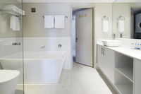 Book Scarborough Accommodation Vacations Northern Rivers Accommodation Northern Rivers Accommodation