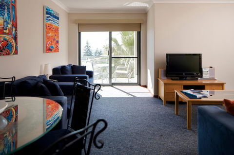 Seashells Scarborough - Northern Rivers Accommodation 17