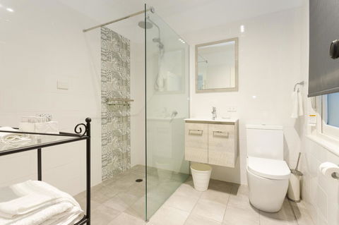 Blue Door Apartments - Northern Rivers Accommodation 1