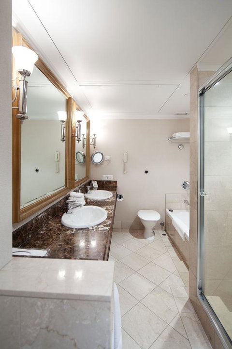 Parmelia Hilton Perth - Northern Rivers Accommodation 33