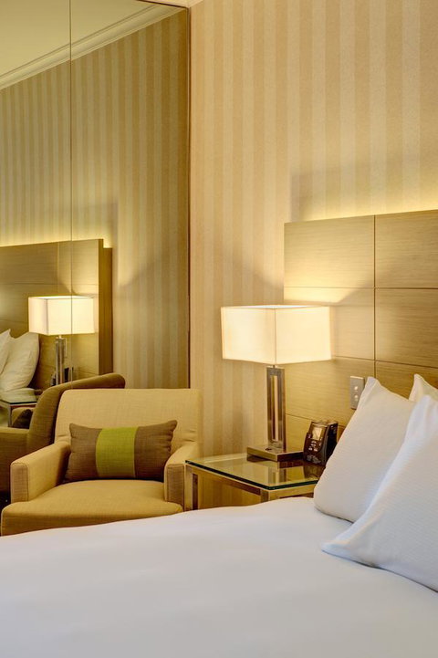 Parmelia Hilton Perth - Northern Rivers Accommodation 40