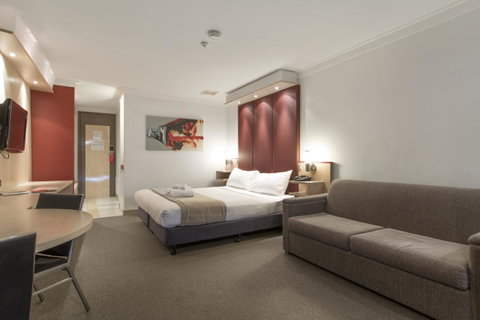 Metro Hotel Perth - Northern Rivers Accommodation 23