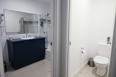 FortyTwo - Oceanside Retreat Busselton - Northern Rivers Accommodation 11