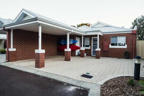 FortyTwo - Oceanside Retreat Busselton - Northern Rivers Accommodation 4