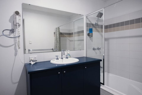 FortyTwo - Oceanside Retreat Busselton - Northern Rivers Accommodation 10