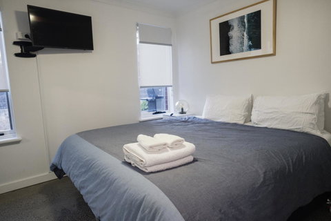 FortyTwo - Oceanside Retreat Busselton - Northern Rivers Accommodation 3