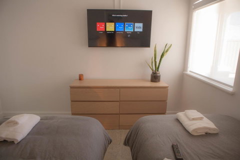 FortyTwo - Oceanside Retreat Busselton - Northern Rivers Accommodation 21