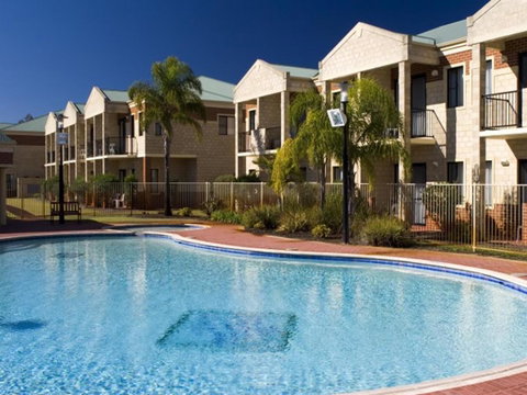 Country Comfort Perth - Northern Rivers Accommodation 0