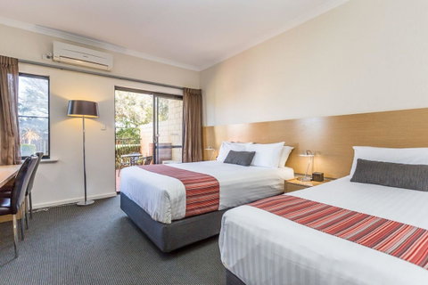 Country Comfort Perth - Northern Rivers Accommodation 34