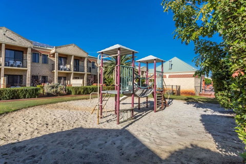 Country Comfort Perth - Northern Rivers Accommodation 40