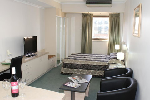 Comfort Inn & Suites Goodearth Perth - Northern Rivers Accommodation 4