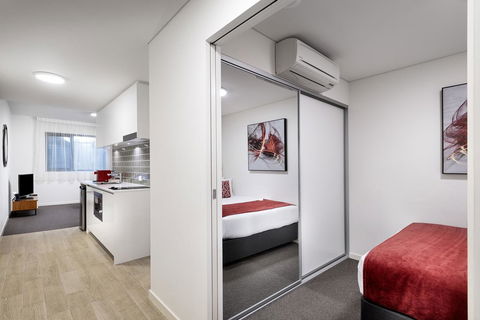Ramada By Wyndham VetroBlu Scarborough Beach - Northern Rivers Accommodation 13