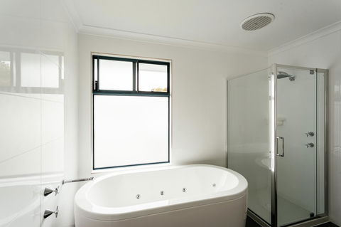 Dolphin Lodge Albany - Self Contained Apartments At Middleton Beach - Northern Rivers Accommodation 37