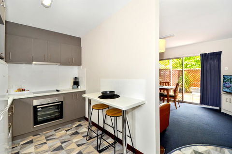 Dolphin Lodge Albany - Self Contained Apartments At Middleton Beach - Northern Rivers Accommodation 30