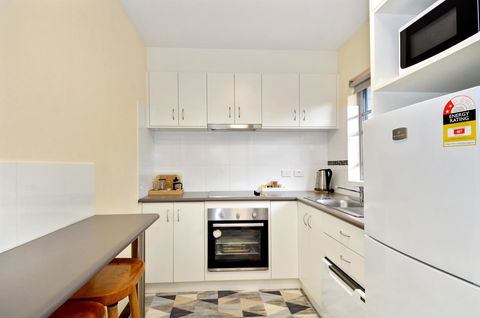 Dolphin Lodge Albany - Self Contained Apartments At Middleton Beach - Northern Rivers Accommodation 9