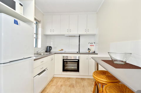 Dolphin Lodge Albany - Self Contained Apartments At Middleton Beach - Northern Rivers Accommodation 5