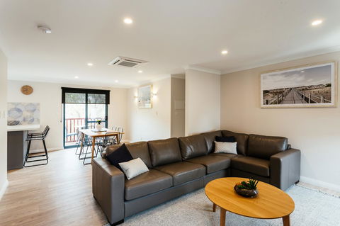 Dolphin Lodge Albany - Self Contained Apartments At Middleton Beach - Northern Rivers Accommodation 39