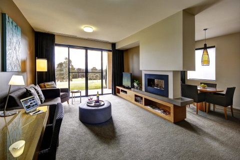 Chateau Elan At The Vintage - Northern Rivers Accommodation 11