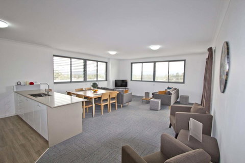 Morisset Serviced Apartments - Northern Rivers Accommodation 17