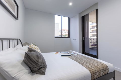 Inner City Stylish Apt Walk To Green Square - Northern Rivers Accommodation 8