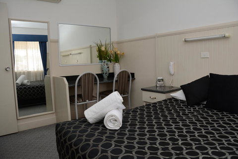Ben Chifley Motor Inn - Northern Rivers Accommodation 18