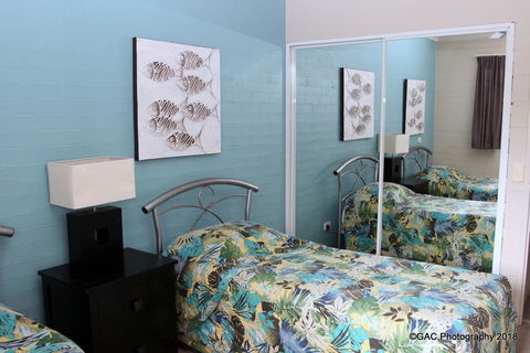 Mollymook Cove Apartments - Northern Rivers Accommodation 21