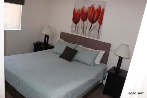 Mollymook Cove Apartments - Northern Rivers Accommodation 25