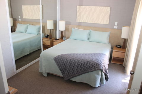 Mollymook Cove Apartments - Northern Rivers Accommodation 33