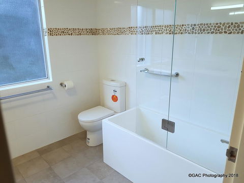 Mollymook Cove Apartments - Northern Rivers Accommodation 27